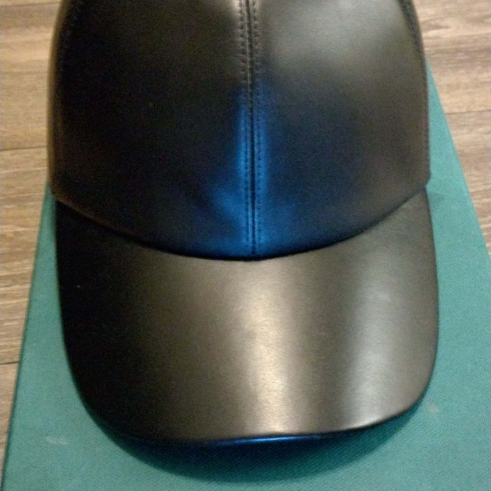 Buscemi Hat Flat Black 20.2-17 s/m